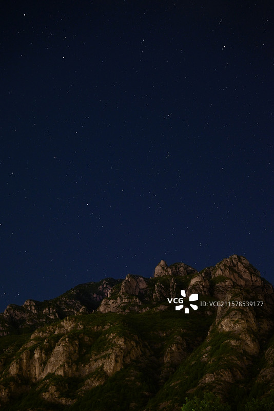 玉渡山星空北斗七星图片素材