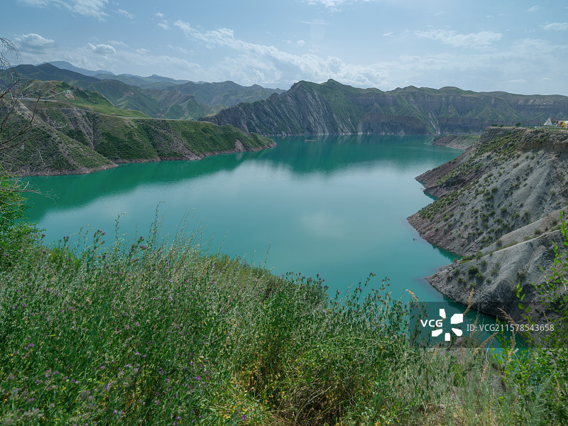 新疆玛纳斯县肯斯瓦特水库图片素材