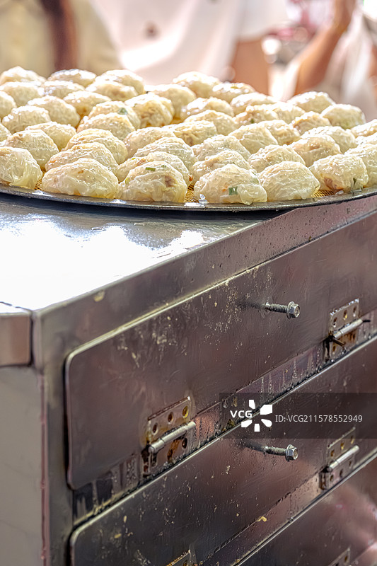 沙县小吃 水晶烧麦 用轻薄的面皮包裹粉丝 佳兰烧麦 福建省三明市旅游 舌尖上的中国 风味人间图片素材
