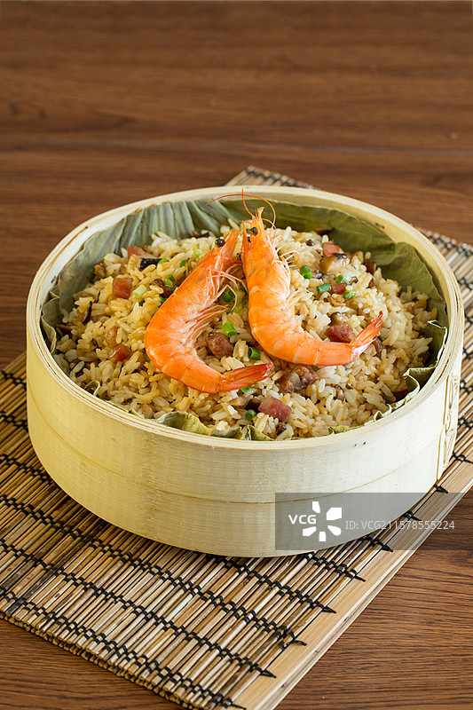 鲜虾腊味蒸饭图片素材