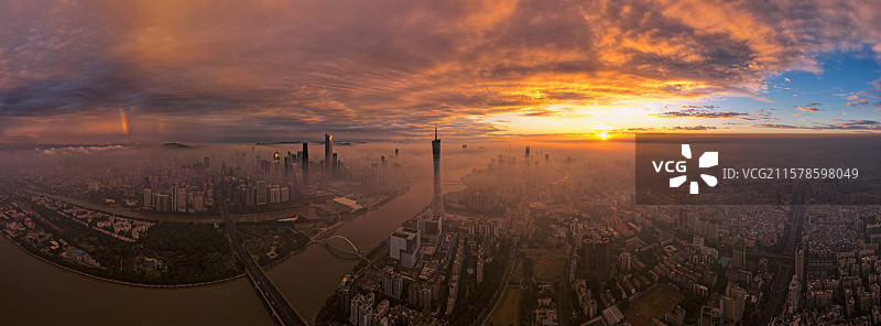 广州日出朝霞彩虹平流雾图片素材