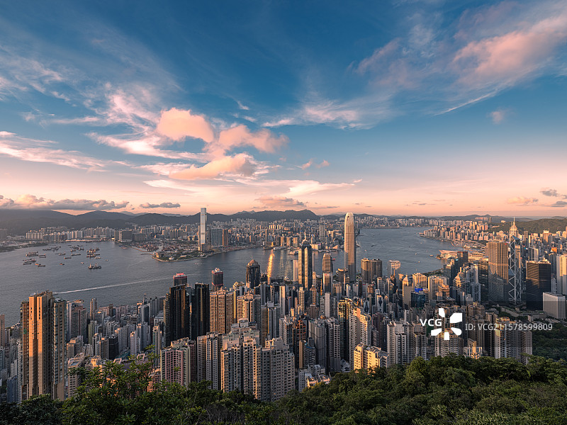 太平山顶维多利亚港日落图片素材