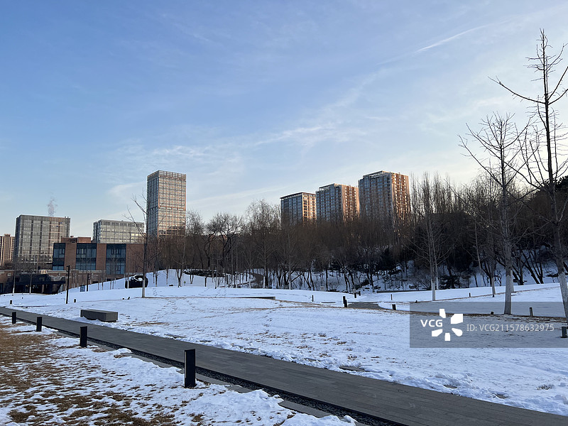 北京 望京北京数字文化产业园 望京soho对面 城市 冬天 下雪 雪地 雪后图片素材