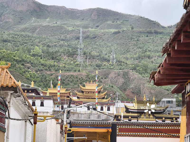 青海省黄南藏族自治州同仁市隆务寺图片素材