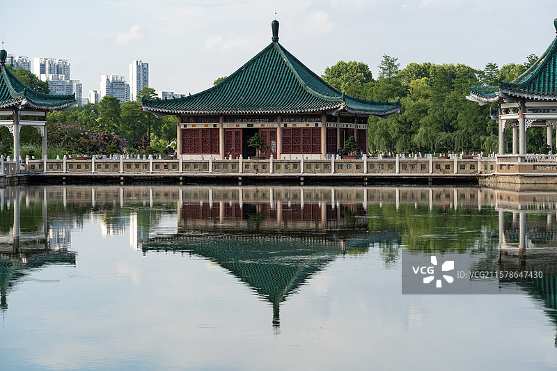 武汉东湖梨园图片素材