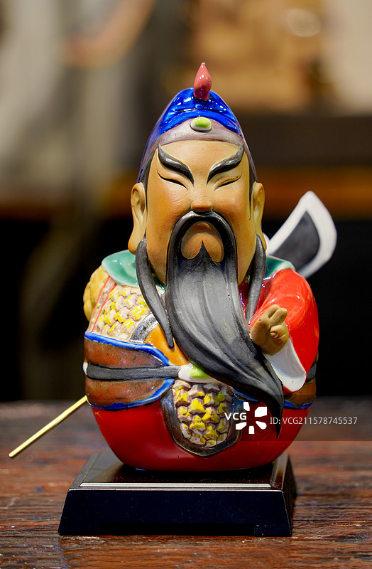 Q版关公陶瓷像摆件图片素材