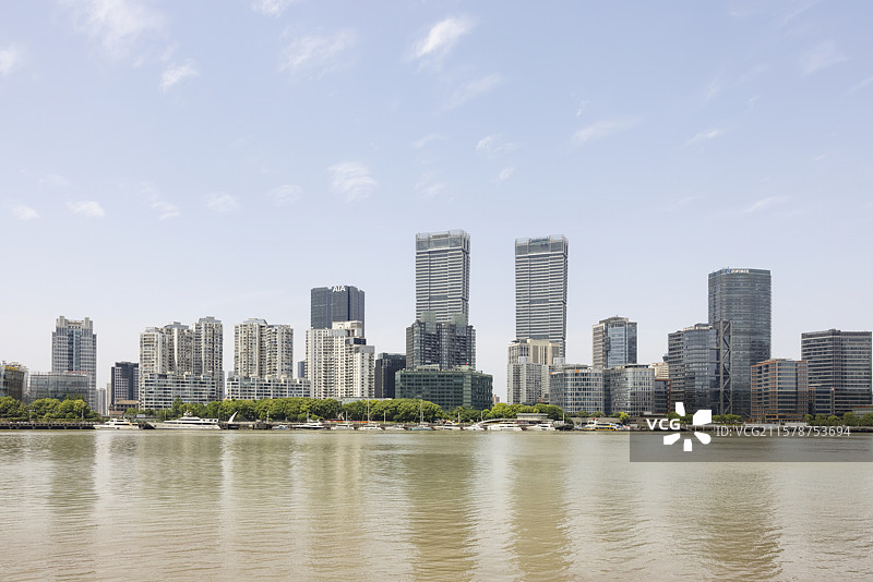 上海黄浦江边北外滩城市风光图片素材