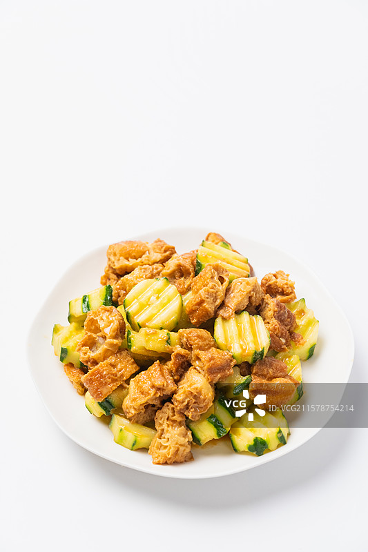 黄瓜拌油条夏天凉菜图片素材