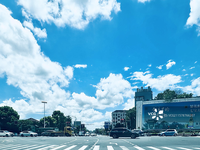 十字路口图片素材