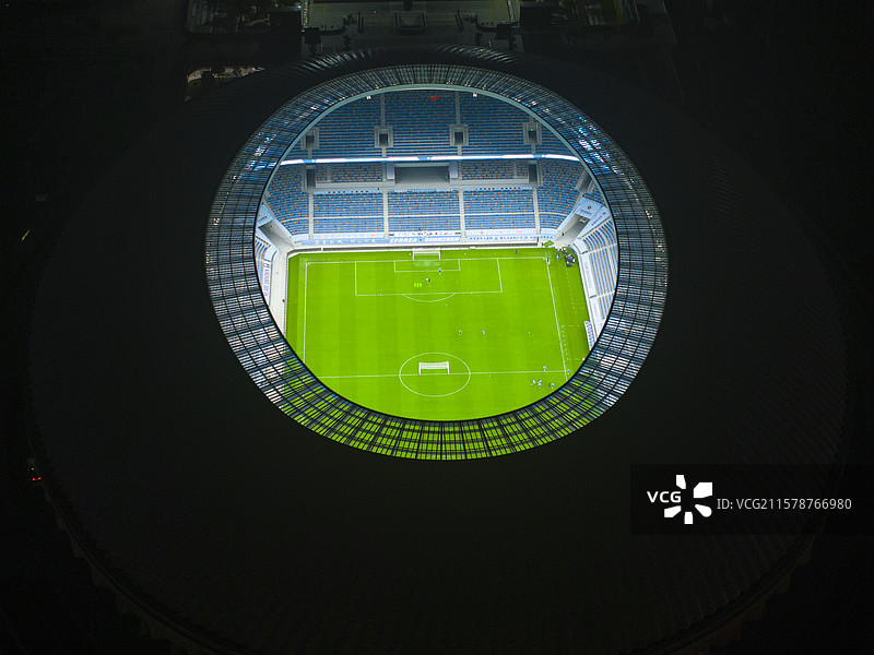 深圳福田区深圳体育中心体育馆航拍夜景图片素材