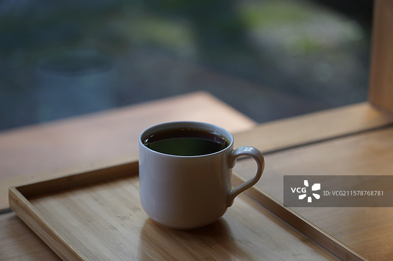 午后的咖啡馆一杯手冲咖啡图片素材