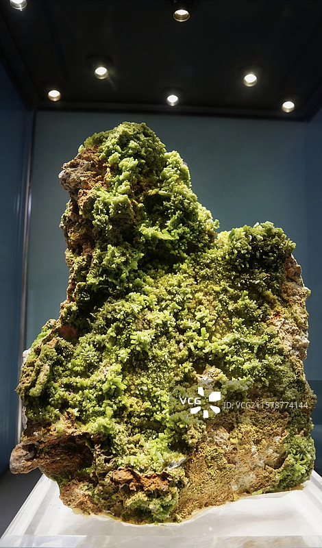 磷氯铅矿图片素材