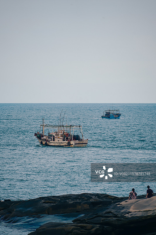 泉州石狮海边渔船和景观图片素材