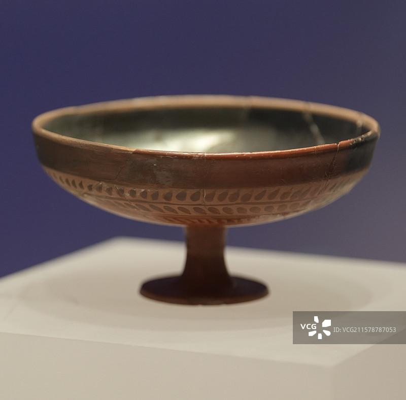 叙利亚古代文物精品展 文明的十字路口 希腊化时期 彩陶盘 大马士革国家博物馆图片素材