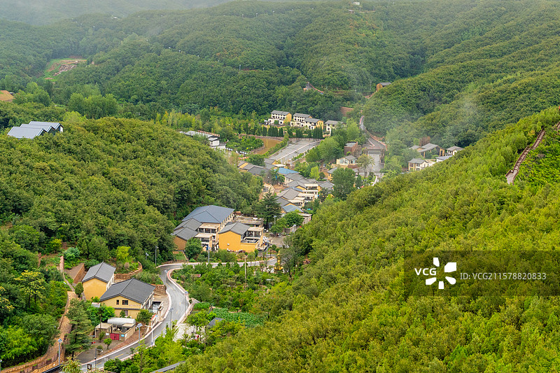 河南郑州新密嵩山余脉尖山风景区 浮戏山神仙洞景区 雨后云海风光景色图片素材