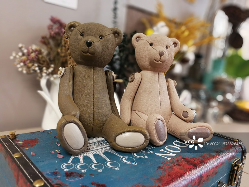 熊大和熊二  毛绒玩具图片素材