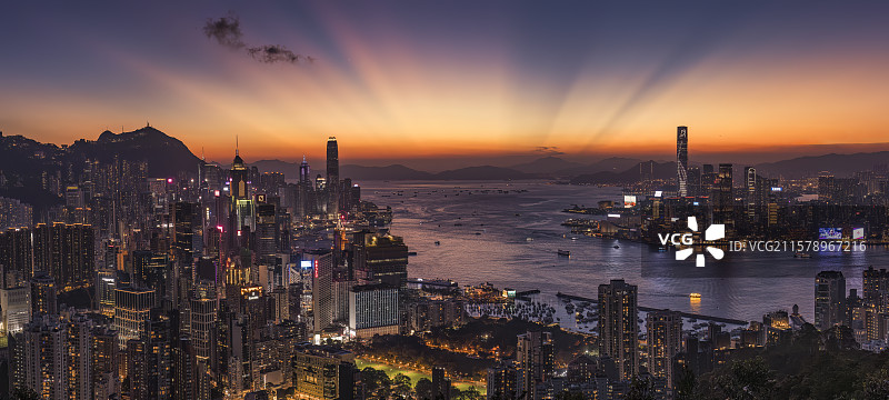 宝马山曙暮光图片素材