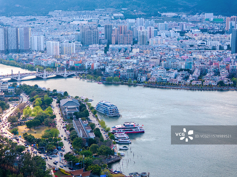 中国云南大理洱海航拍风光图片素材