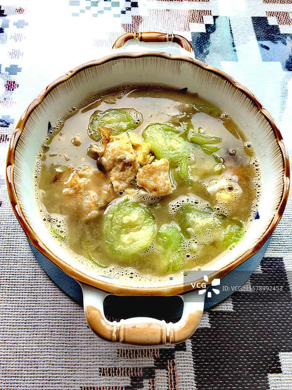 丝瓜鸡蛋汤图片素材