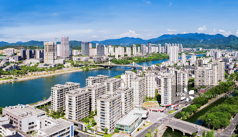 航拍常山县城市风光图片素材