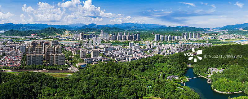 航拍常山县城市风光图片素材