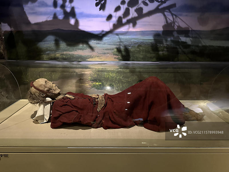 新疆天山大峡谷｜新疆省博物馆图片素材