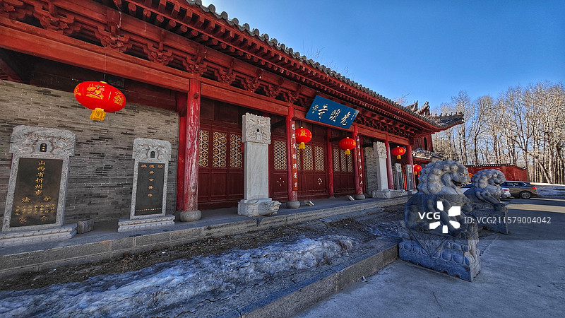 五台山光明寺，位于台怀镇光明寺村南，始建于北齐，历史悠久，建筑独特，是传承佛教文化的重要圣地。图片素材