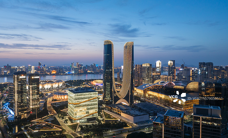 杭州之门城市天际线图片素材