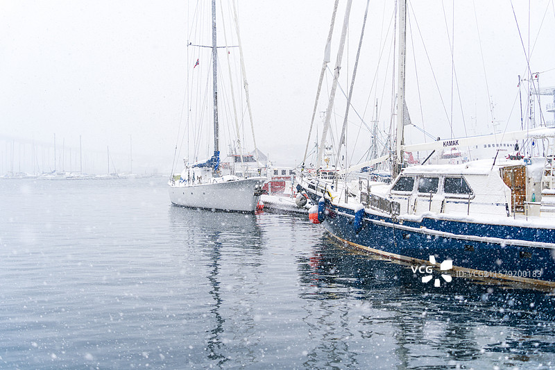 冬天挪威特洛姆瑟冬天暴风雪图片素材
