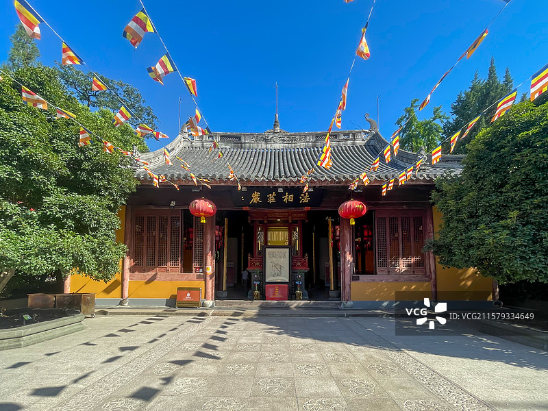 上海龙华寺弥勒殿图片素材