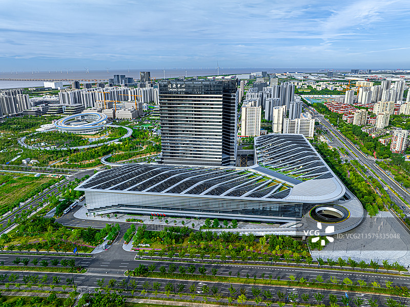 上海临港中心 临港演艺中心 锦江国际酒店 顶尖科学家社区永久会址 航拍上海临港新城城市发展面貌图片素材