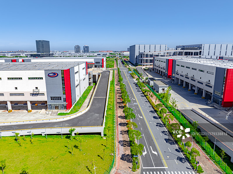 上海临港自贸区物流保税仓库 洋山特殊综合保税区 境内关外电商前置仓 多层工业厂房仓储物流设施图片素材