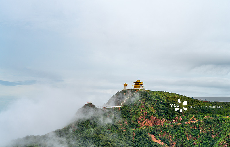河南郑州新密嵩山余脉尖山风景区 浮戏山神仙洞伏羲山红石峡 雨后云海风光景色图片素材