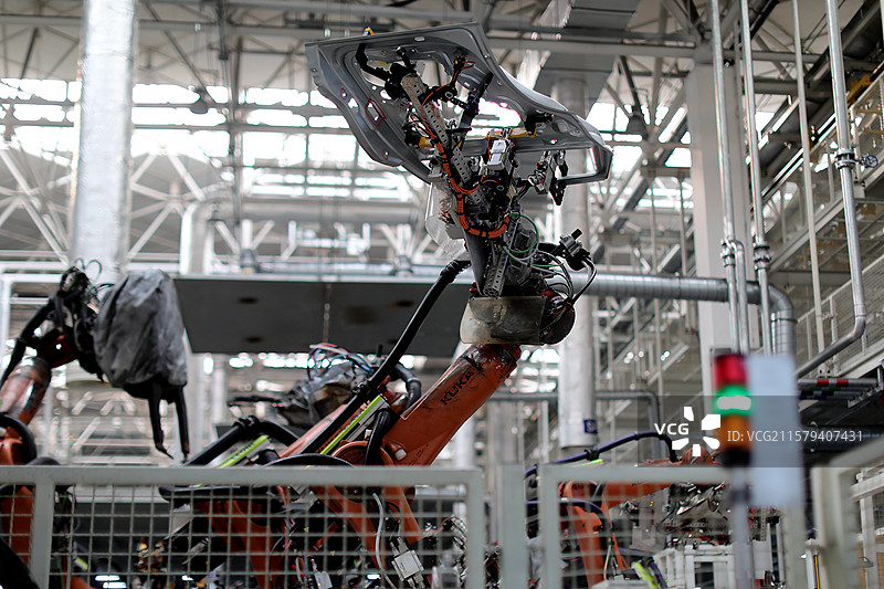 一汽大众（天津）华北基地总装车间装配组图图片素材