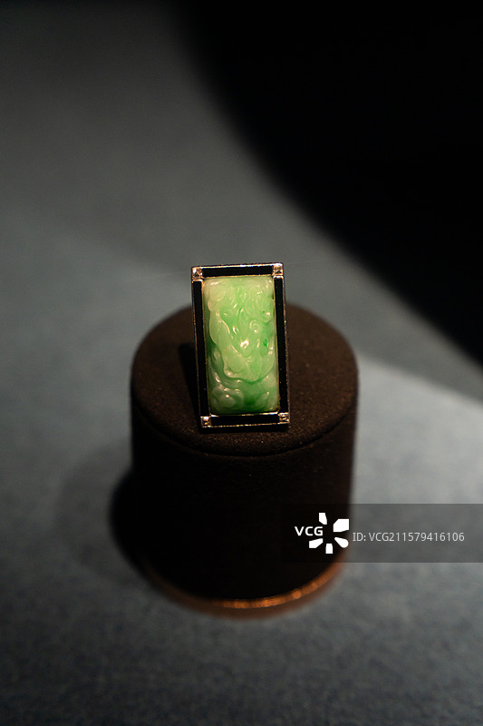 戒指，约1925年，广东省博物馆凝眸16-20世纪典藏珍宝艺术展图片素材