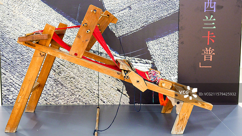 土家西兰卡普织布机图片素材