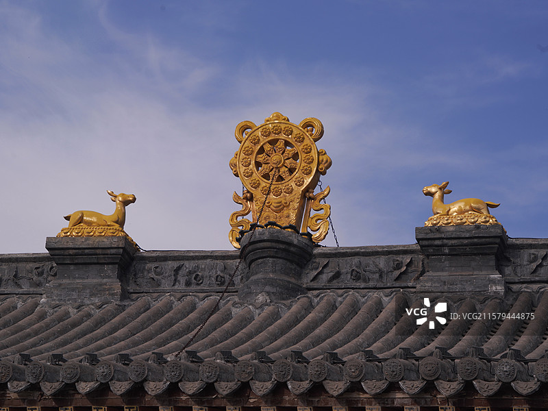 五台山大文殊寺，占地广阔，建筑宏伟，融合汉藏风格，殿宇精美，文物众多，是佛教圣地的一颗璀璨明珠图片素材