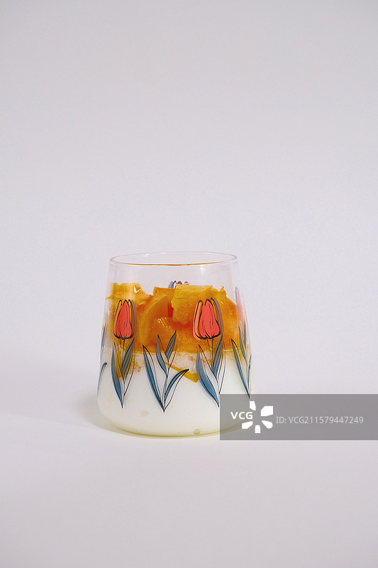 夏季饮品甜品芒果酸奶健康饮食图片素材