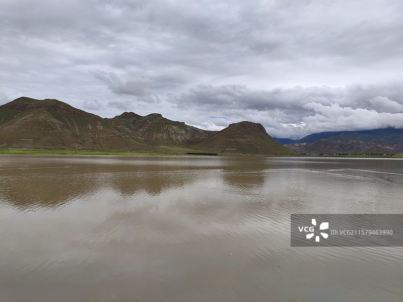 西藏拉萨旅途中的风景图片素材