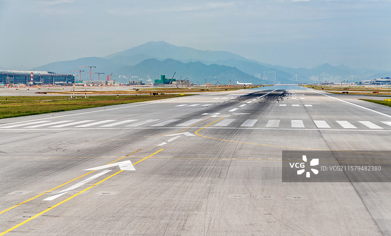 香港国际机场 中跑道 RWY07C 三跑道系统图片素材