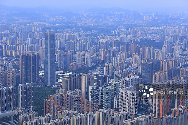 广州塔顶俯瞰城市风光高视角图片素材
