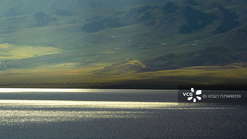 赛里木湖图片素材