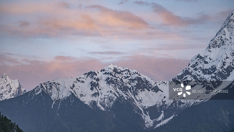 冰川之乡波密图片素材