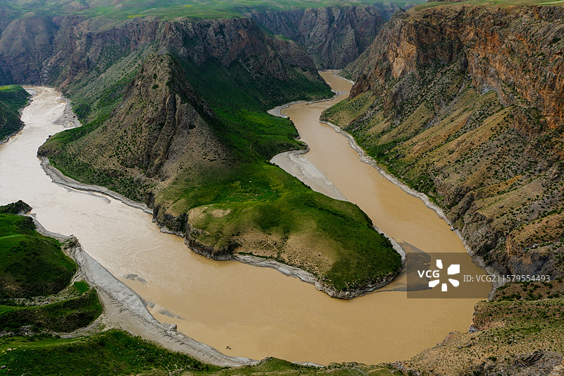 中国新疆伊犁州特克斯县喀拉峻世界自然遗产核心区，特克斯阔克苏大峡谷景观，阔克苏大峡谷鳄鱼湾图片素材