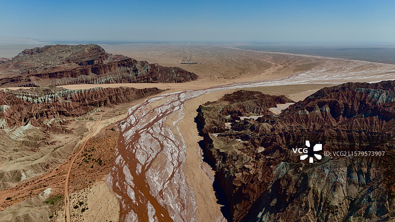 新疆 天山托木尔大峡谷 世界盐谷图片素材