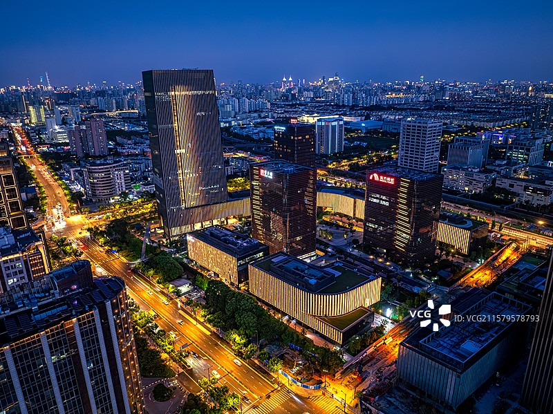 桃浦湾TOP ONE 桃浦智创城 祁连山路地铁站 大都市繁华夜景 航拍上海普陀区城市发展产城融合图片素材