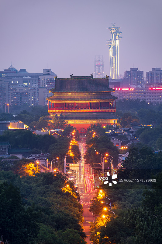 北京中轴线：鼓楼夜景图片素材