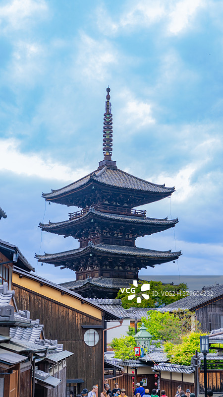 日本京都二年坂三年坂古老日式房屋的街区图片素材