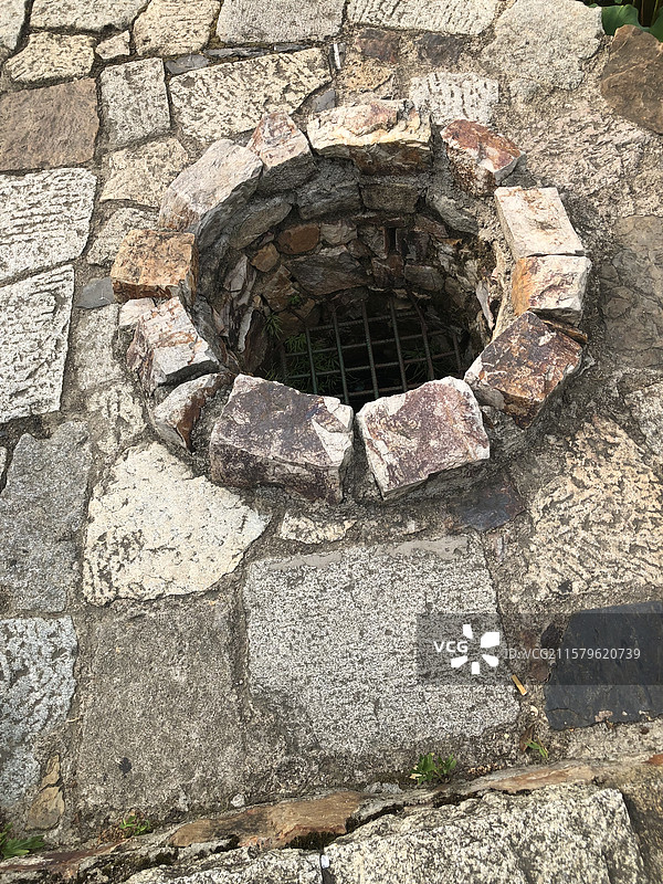 韶山毛泽东故居门前的水井图片素材