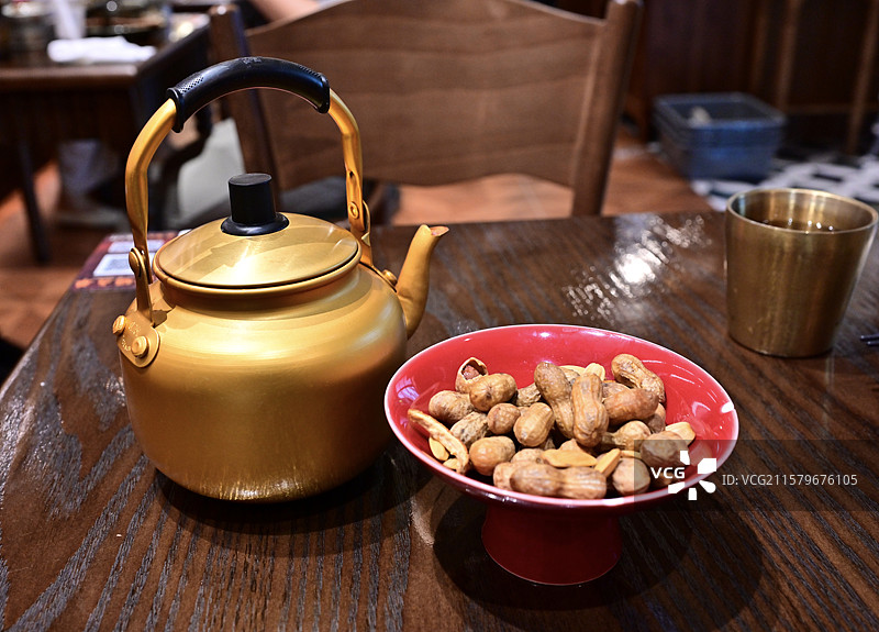 茶壶与花生，上海一 Teapot and Peanuts,Shanghai图片素材